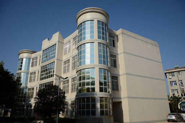 學院空調節能控制器